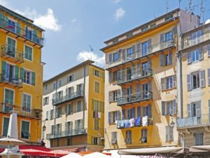 facciate-edifici-città